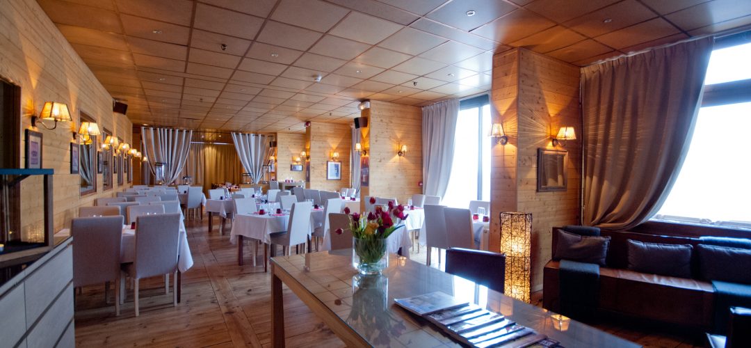 Photo de la salle du restaurant de l'hôtel La Mandia, La Mongie, Grand Tourmalet, Pyrénées